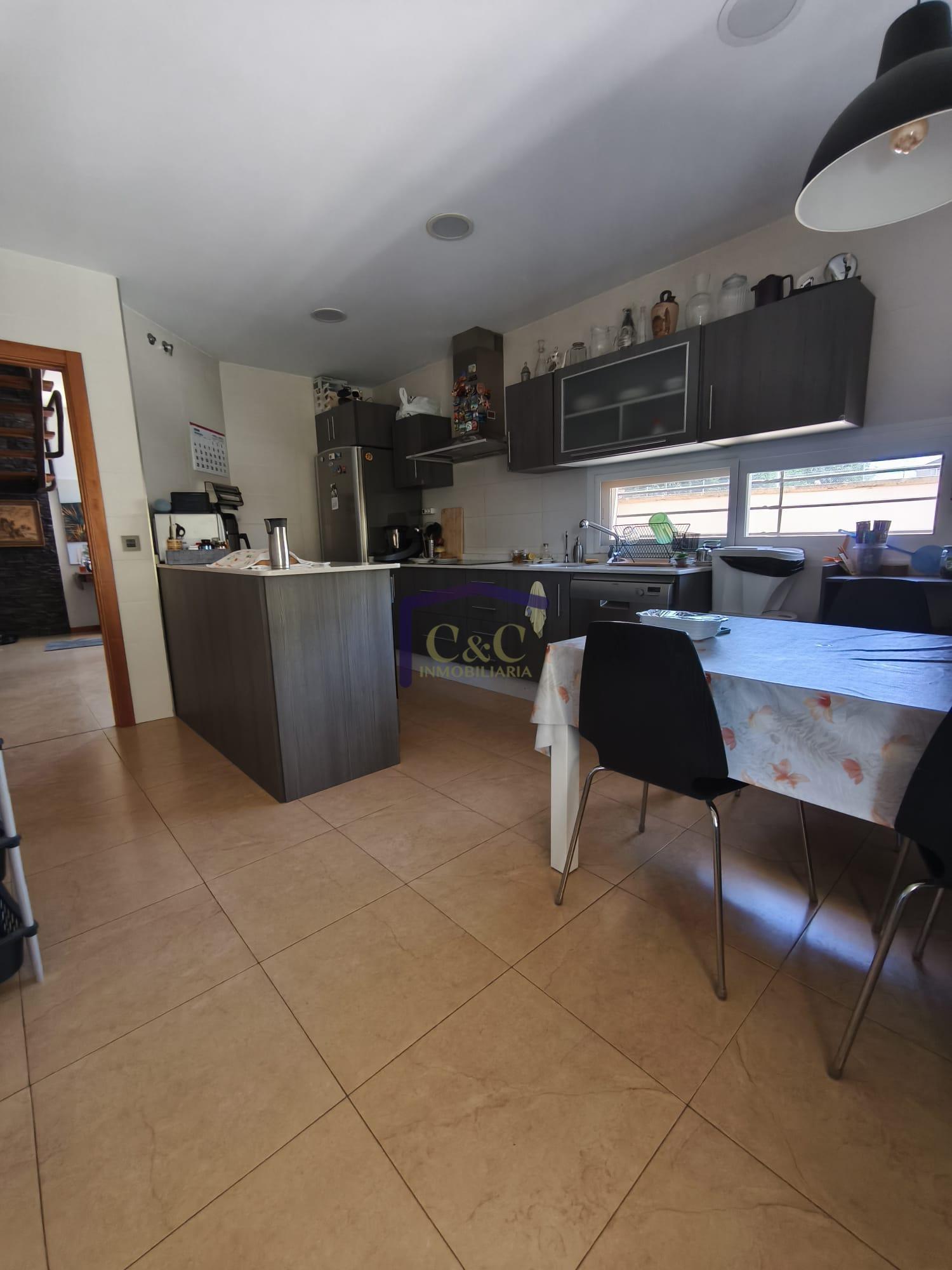 Venta de casa en Manzanares