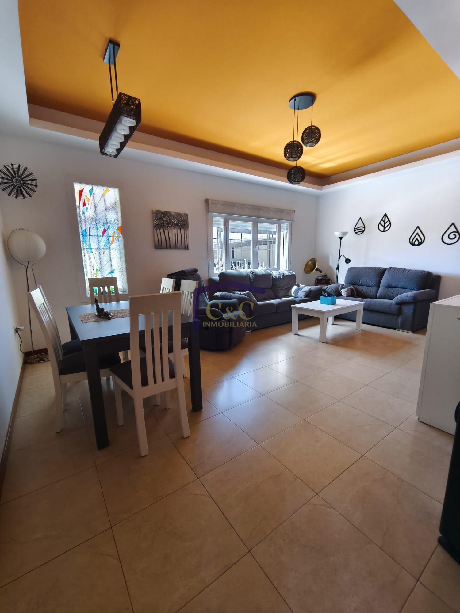 Venta de casa en Manzanares