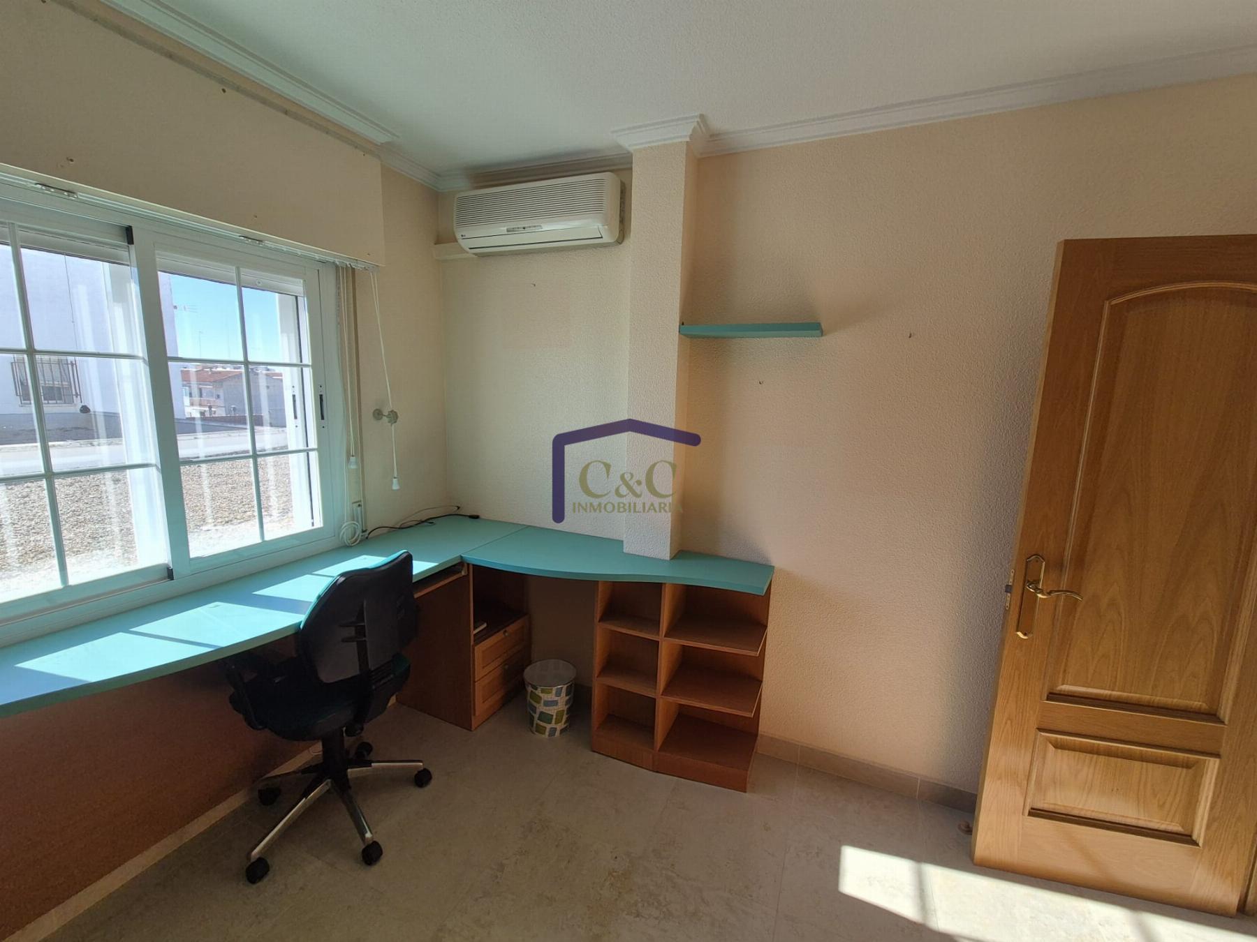 Venta de piso en Manzanares