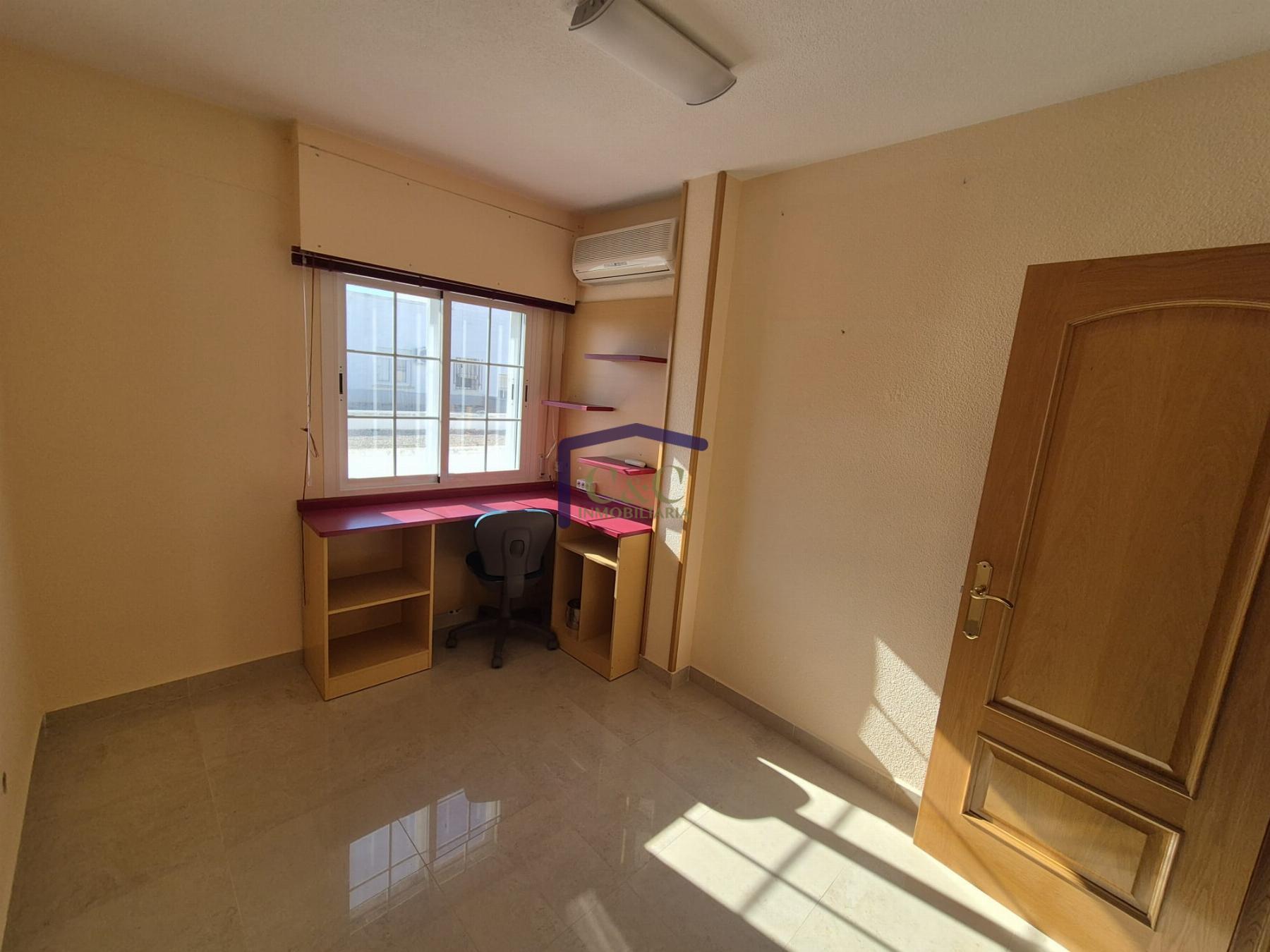Venta de piso en Manzanares
