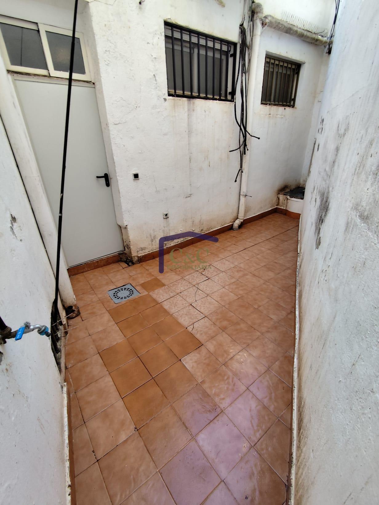 Alquiler de local en Manzanares