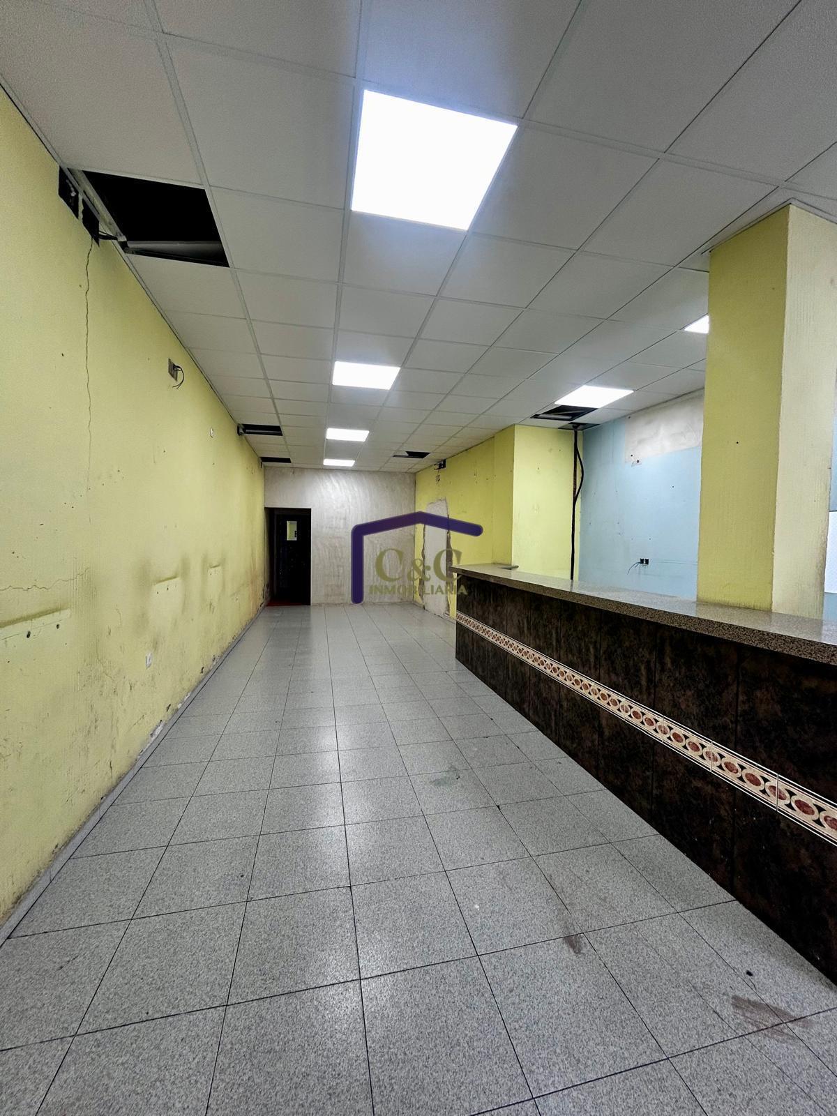 Venta de local en Manzanares