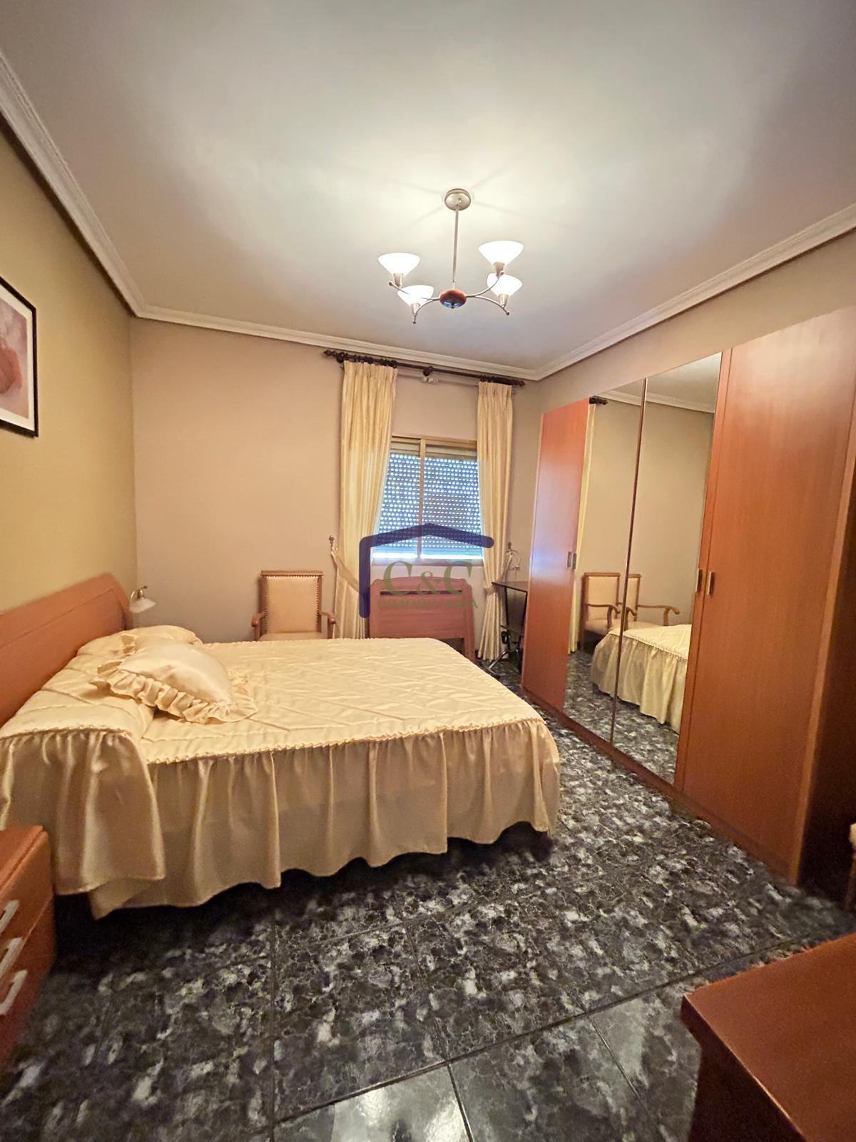 Venta de casa en Manzanares