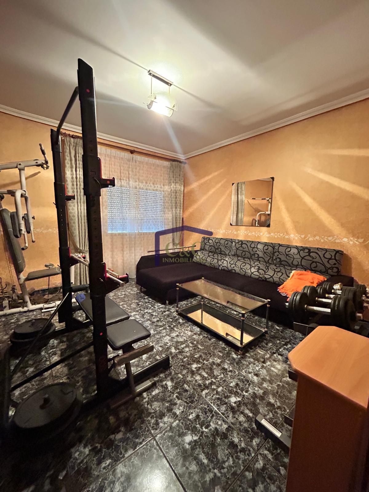 Venta de casa en Manzanares