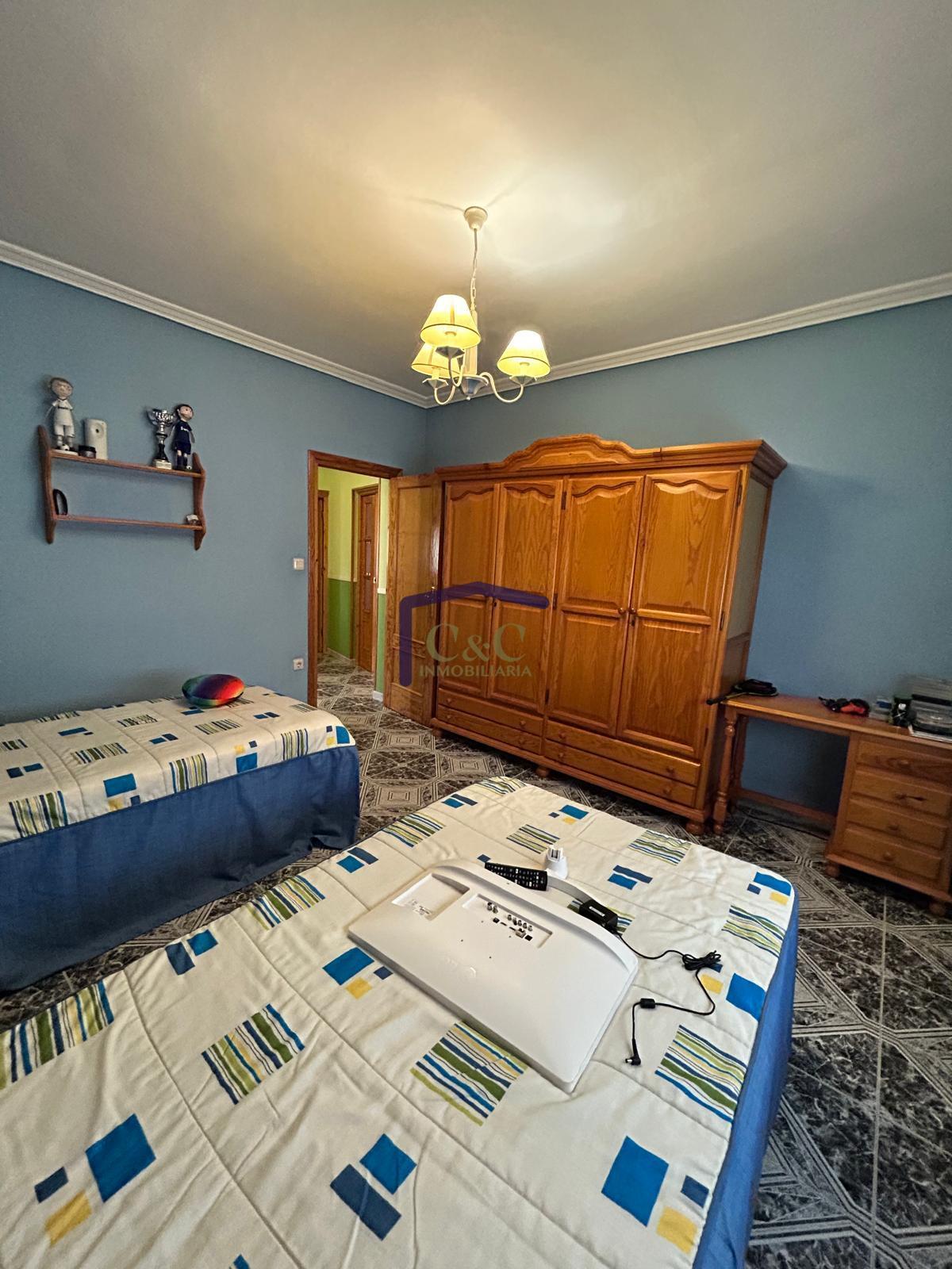 Venta de casa en Manzanares