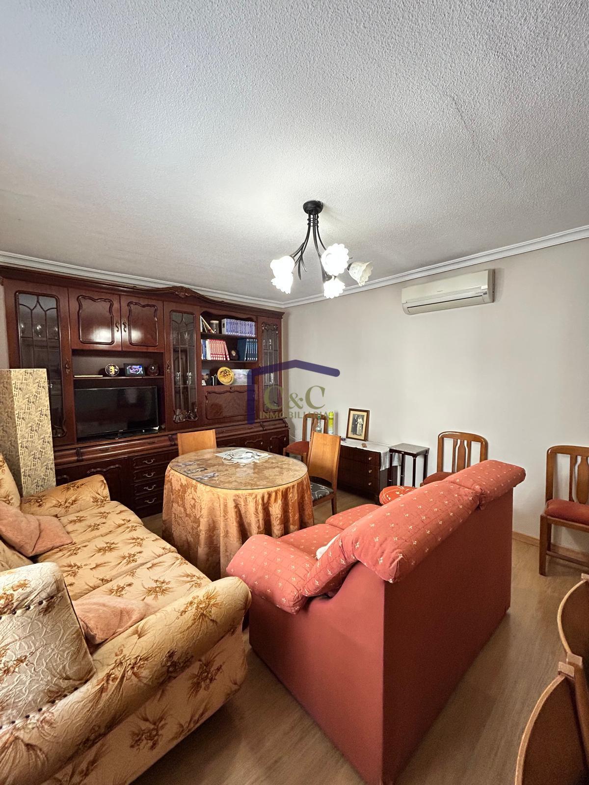 Venta de casa en Manzanares