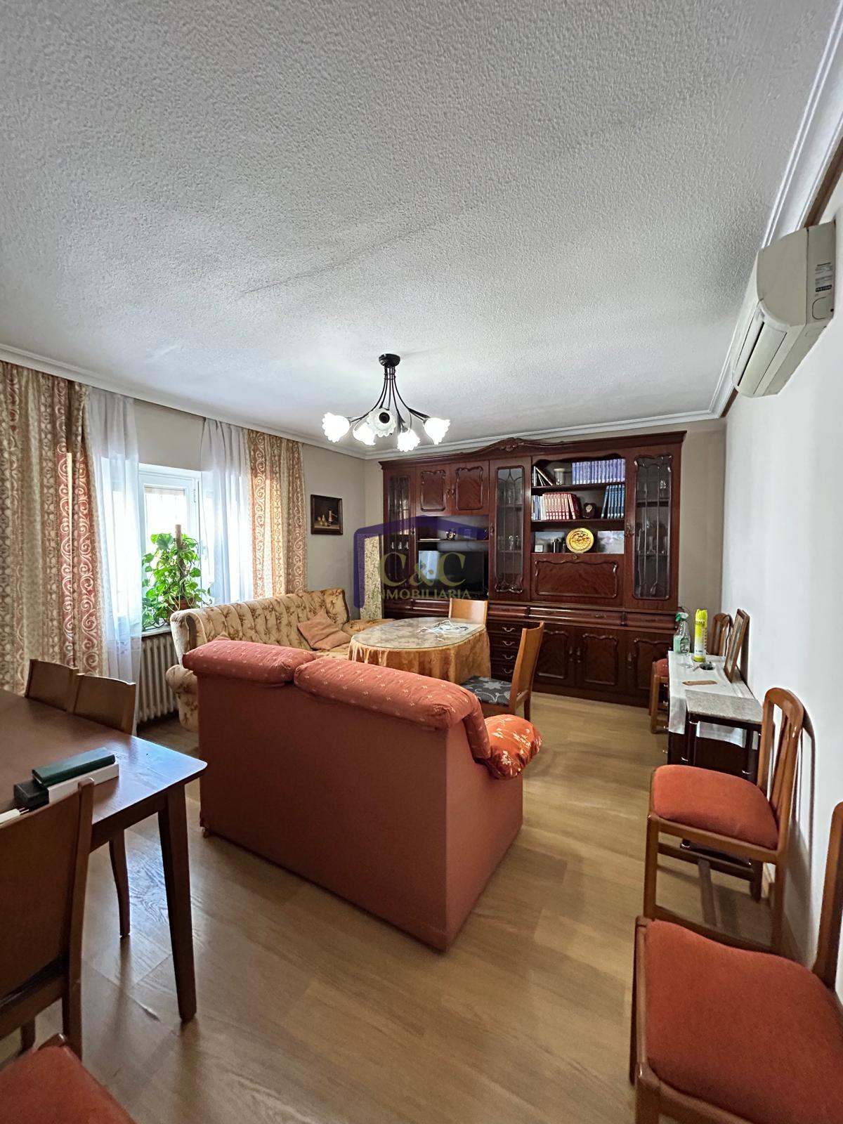 Venta de casa en Manzanares