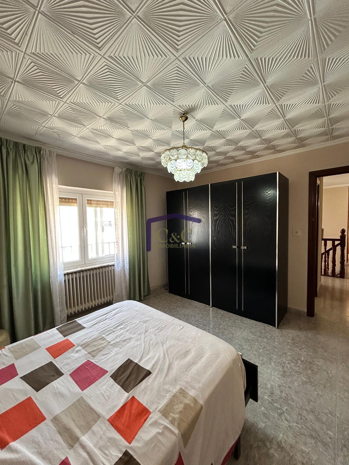 Venta de casa en Manzanares