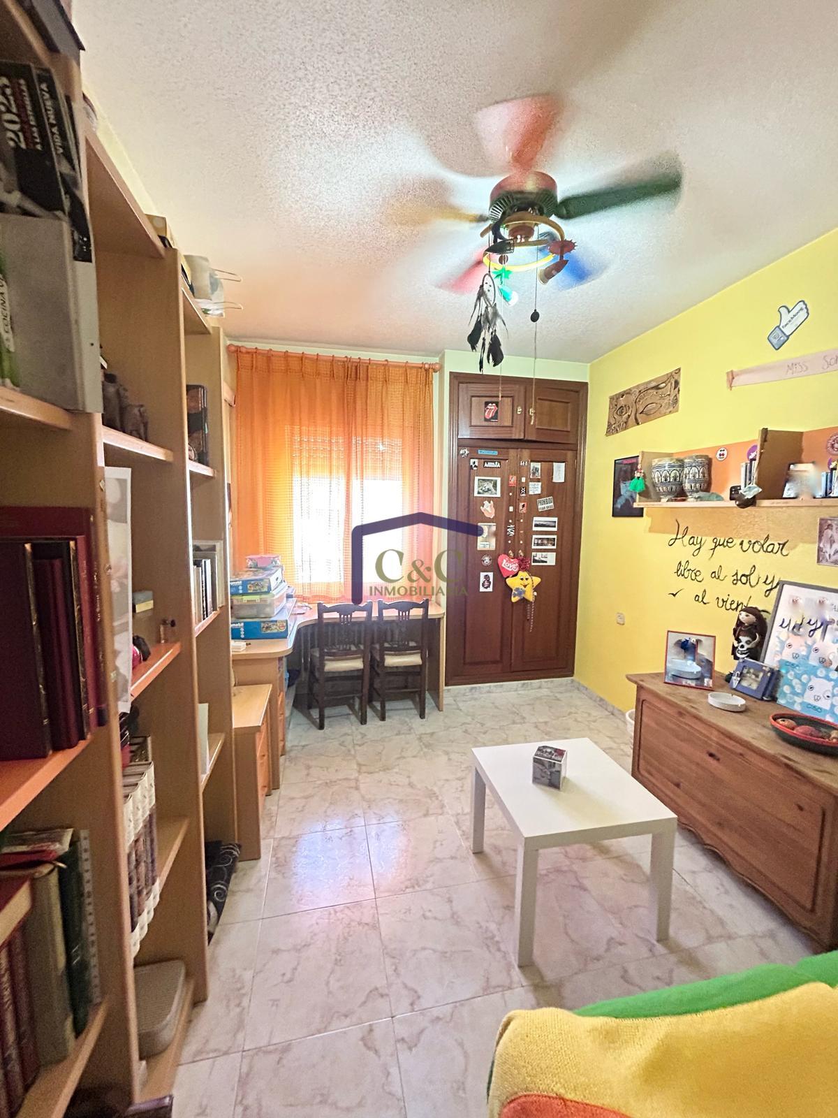 Venta de casa en Manzanares