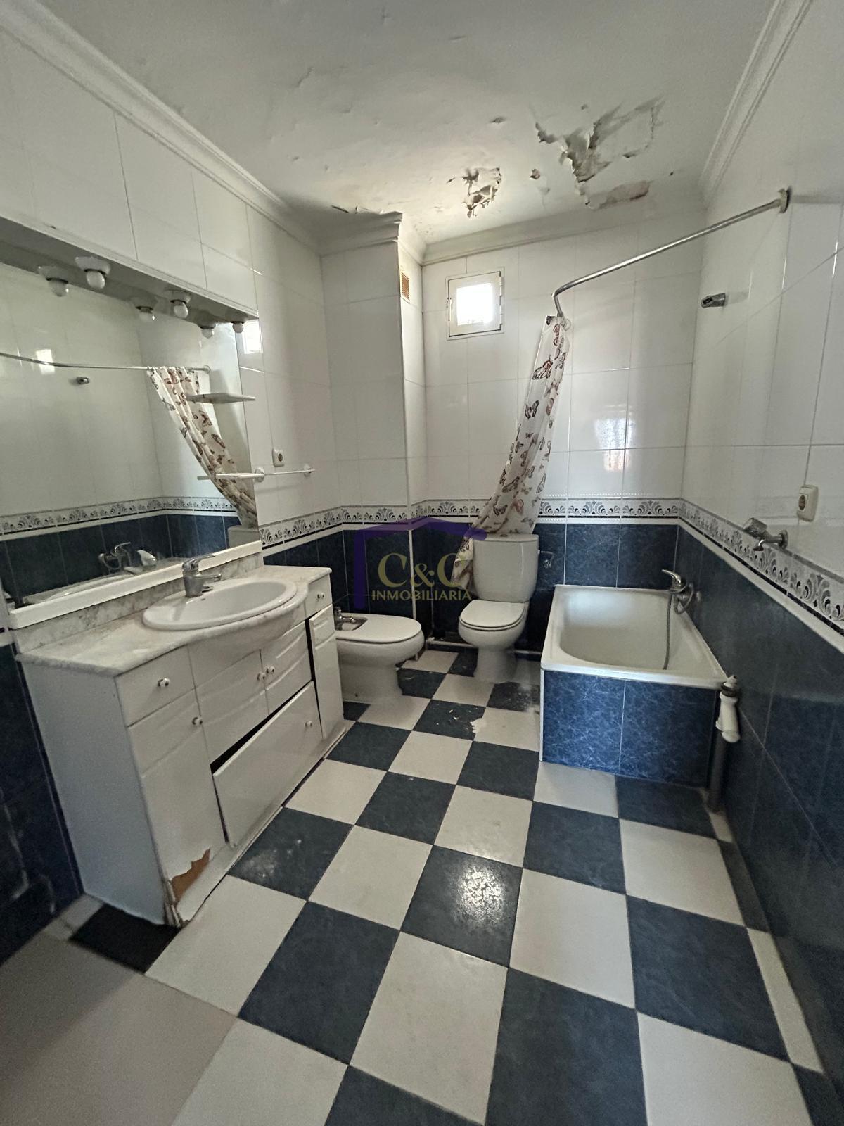 Venta de piso en Manzanares