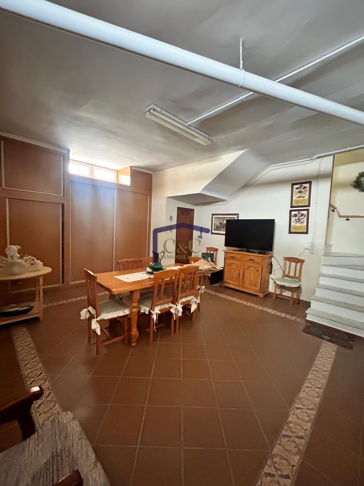 Venta de casa en Manzanares