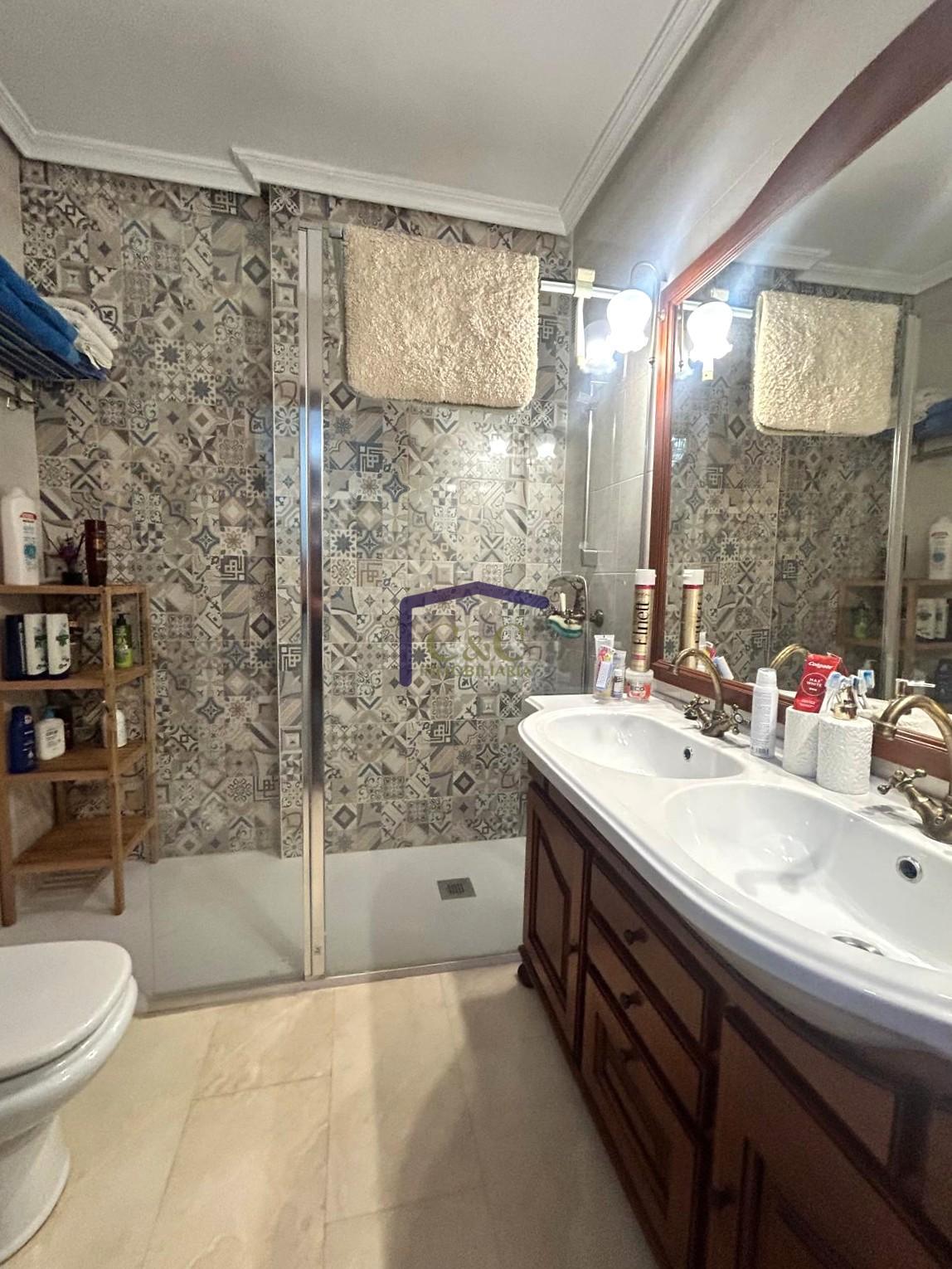 Venta de casa en Manzanares