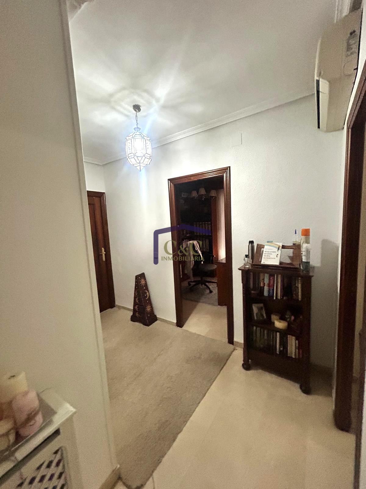 Venta de casa en Manzanares