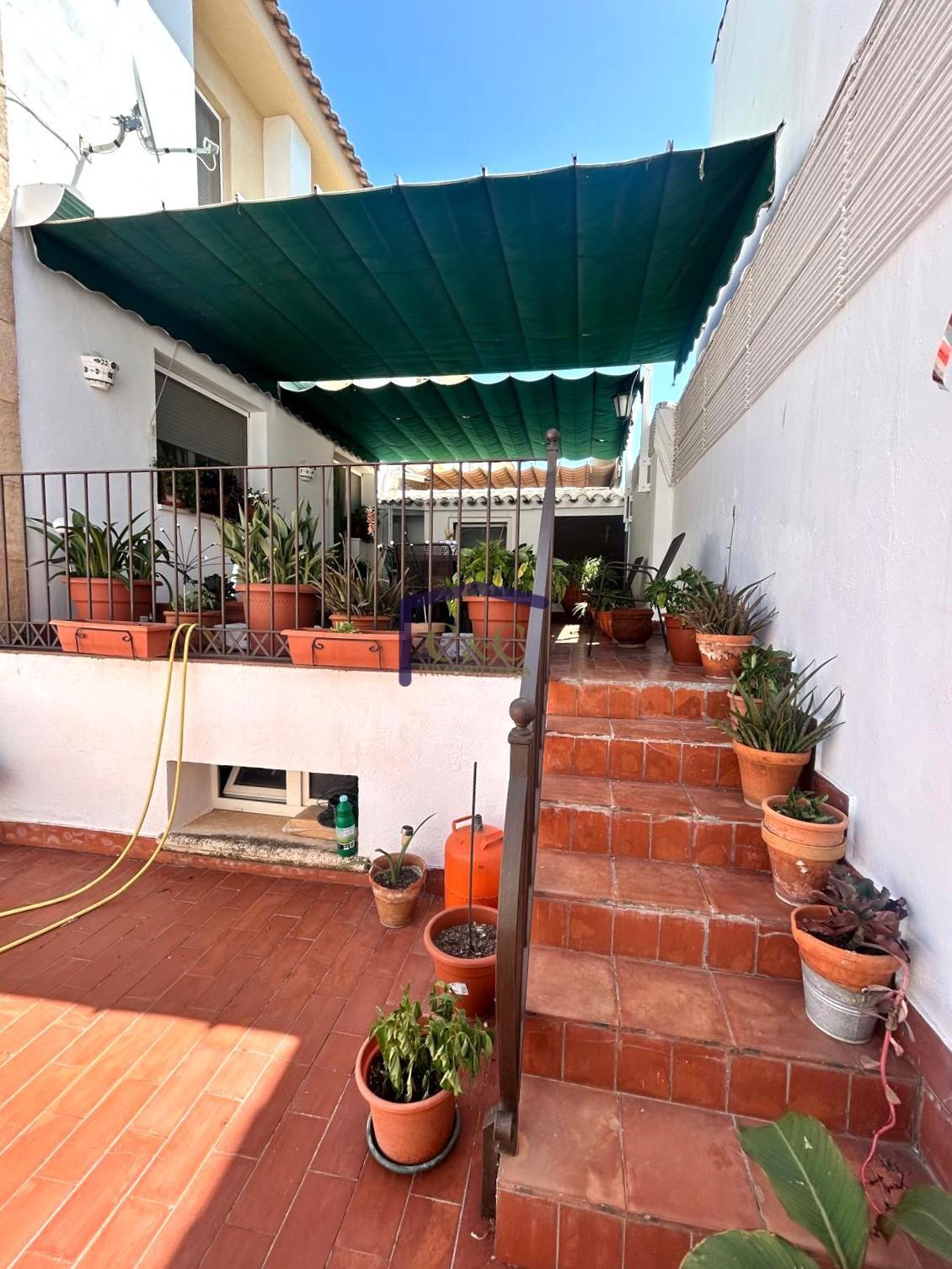 Venta de casa en Manzanares