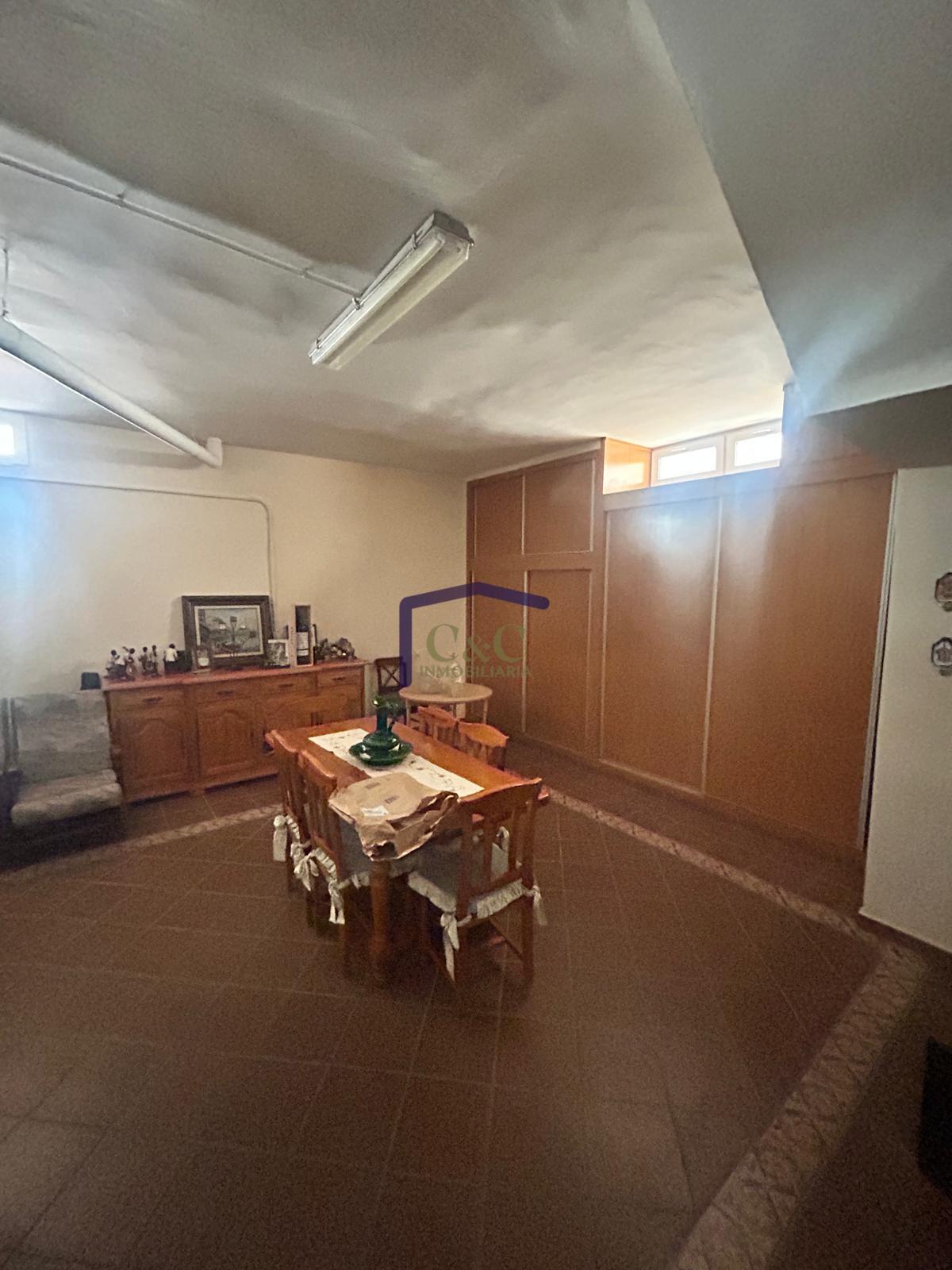Venta de casa en Manzanares