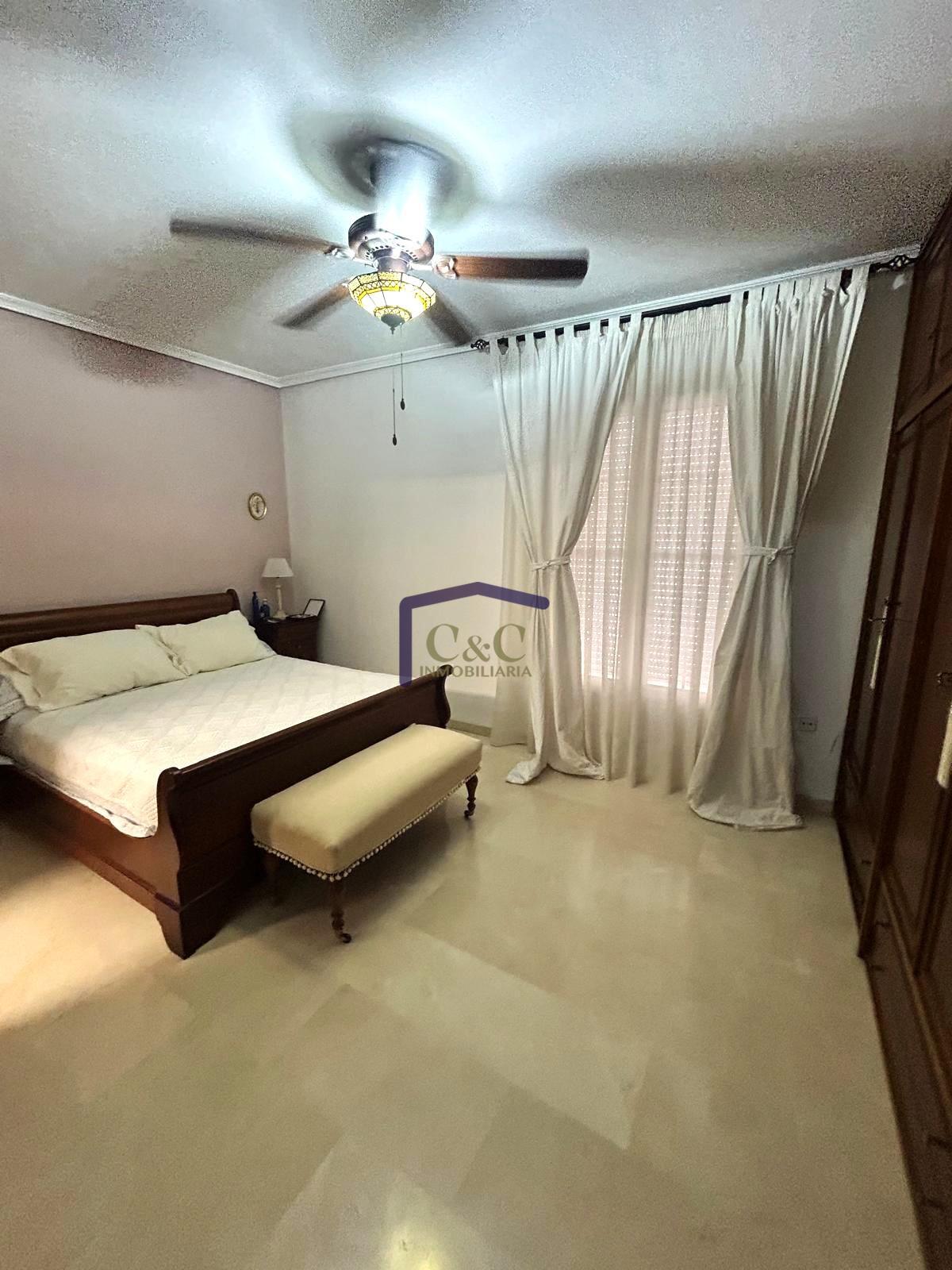 Venta de casa en Manzanares
