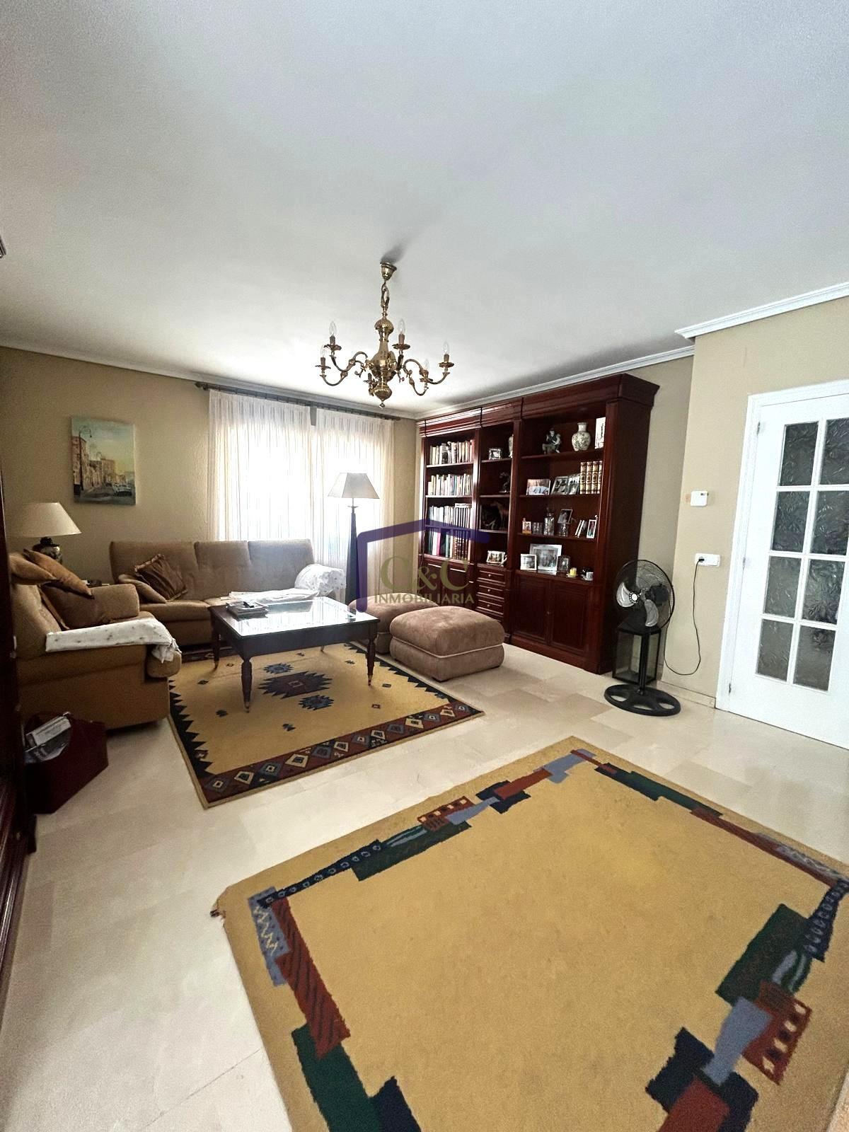 Venta de casa en Manzanares