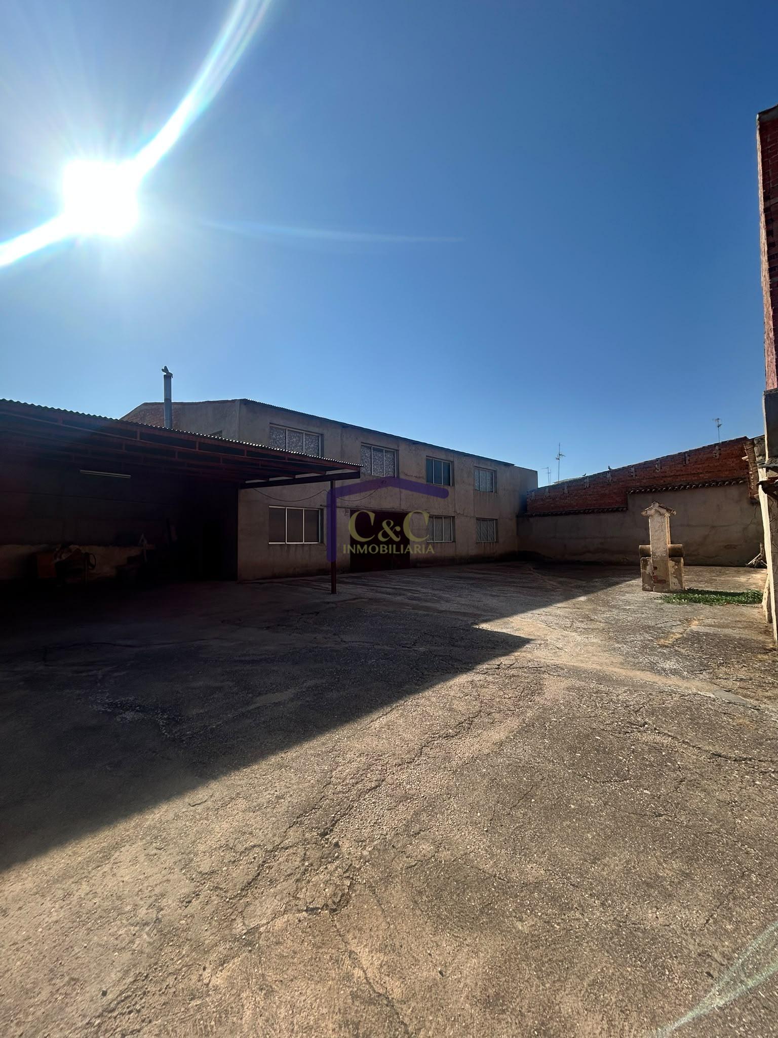 Venta de terreno en Membrilla
