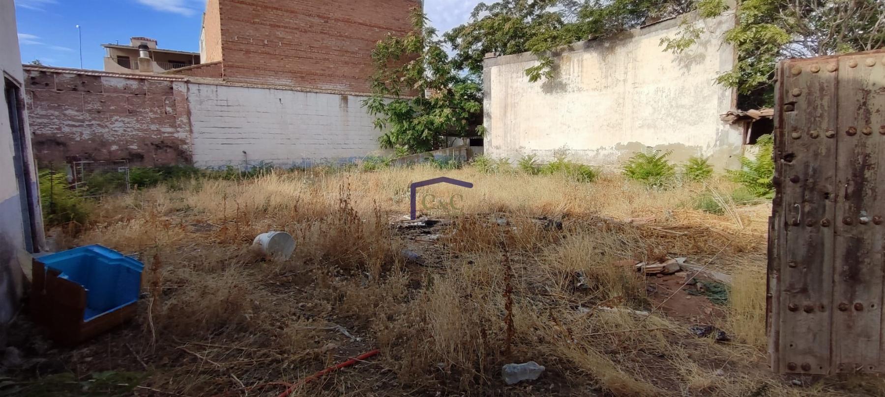 Venta de terreno en Membrilla