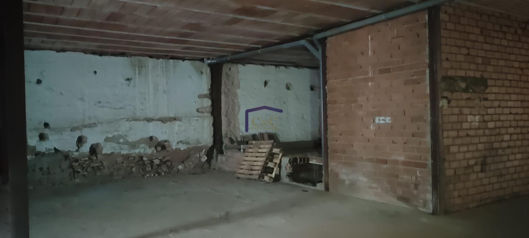 Venta de local en Membrilla