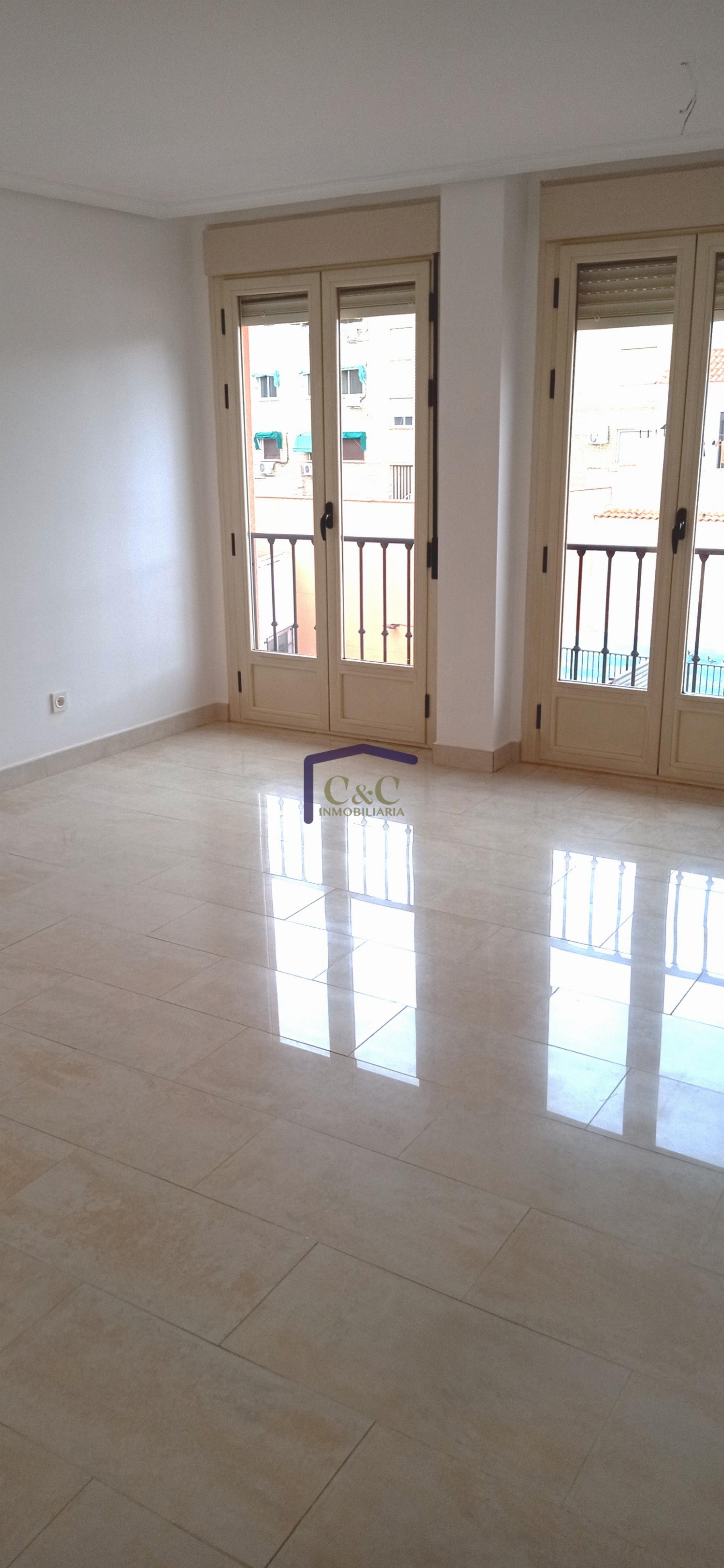 Venta de piso en Manzanares