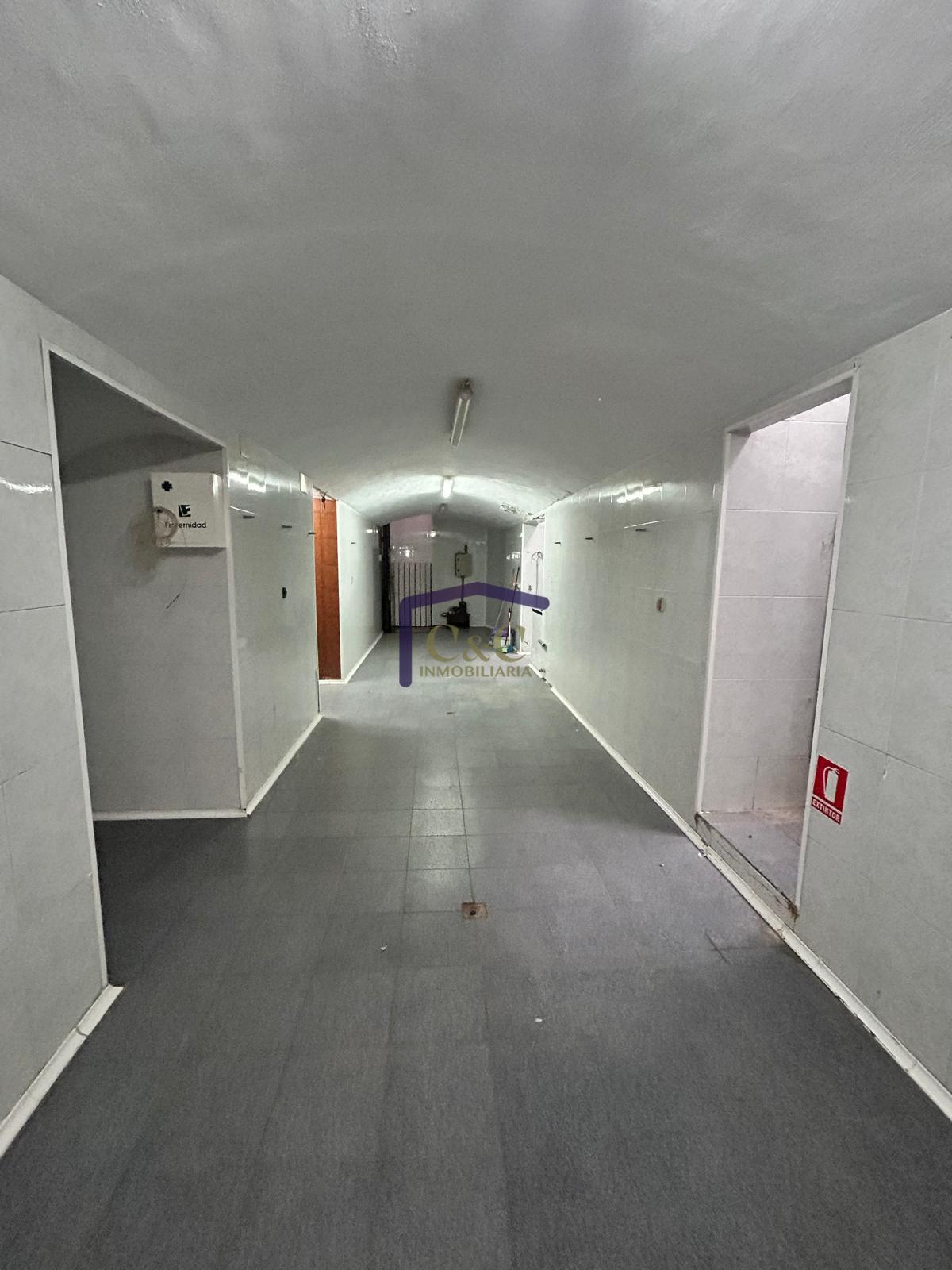 Venta de local en Manzanares