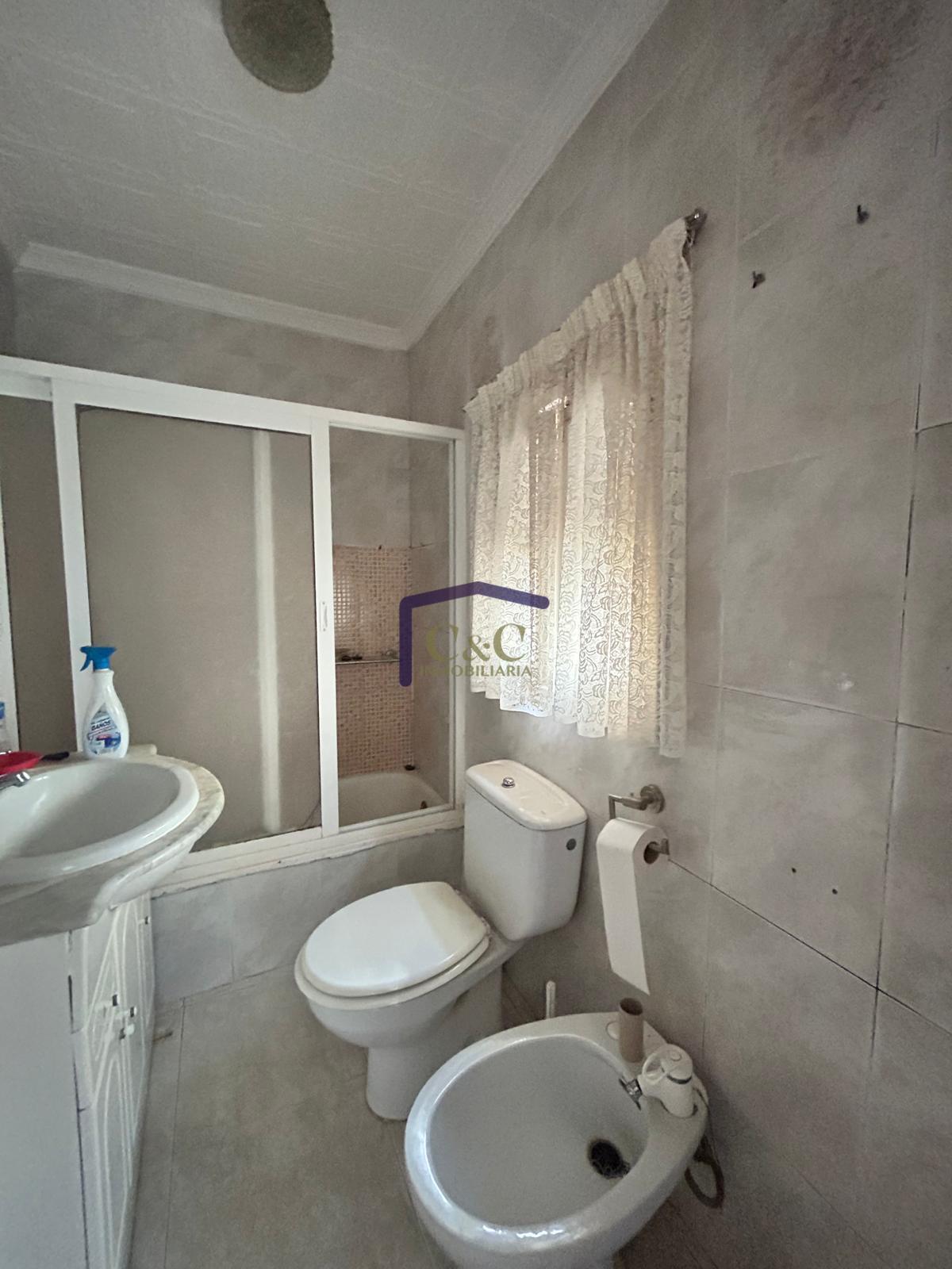Venta de casa en Manzanares