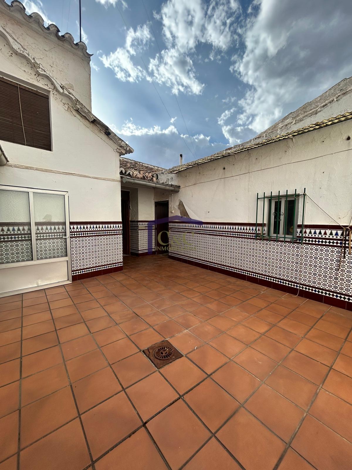 Venta de casa en Manzanares