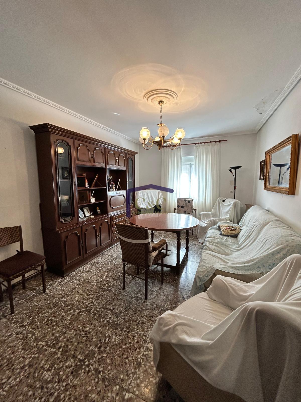 Venta de casa en Manzanares