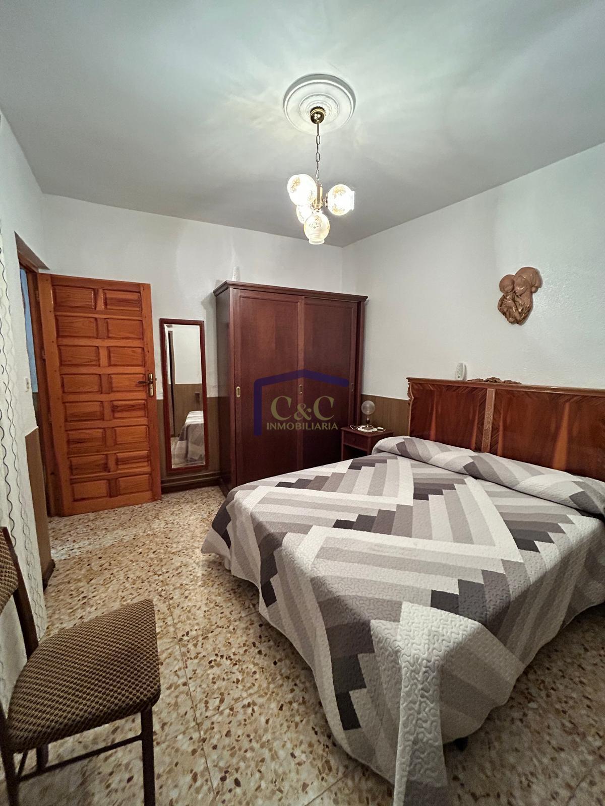 Venta de casa en Manzanares