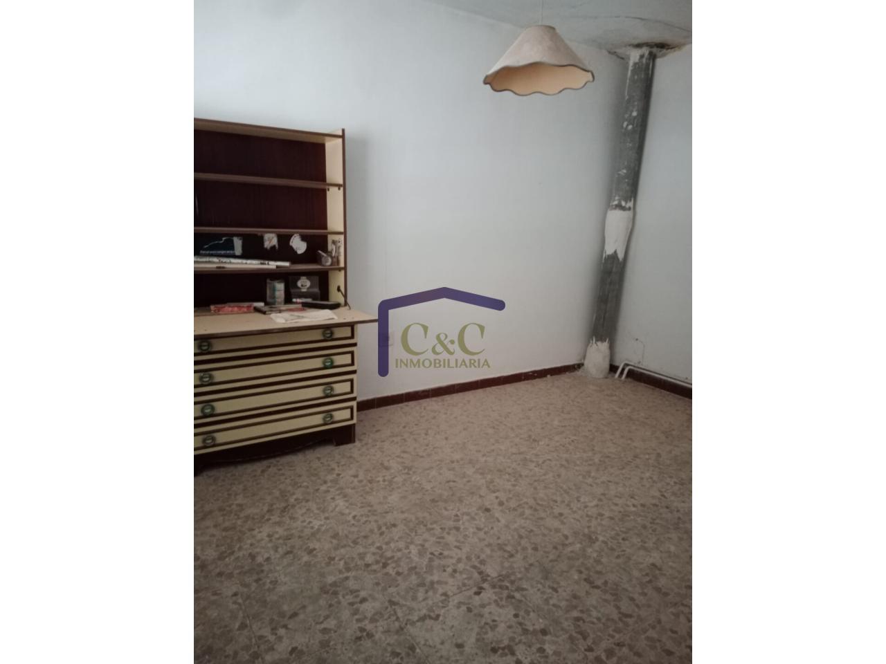 Venta de casa en Manzanares