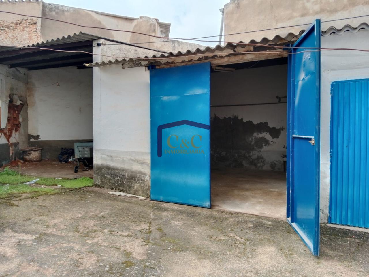 Venta de casa en Manzanares