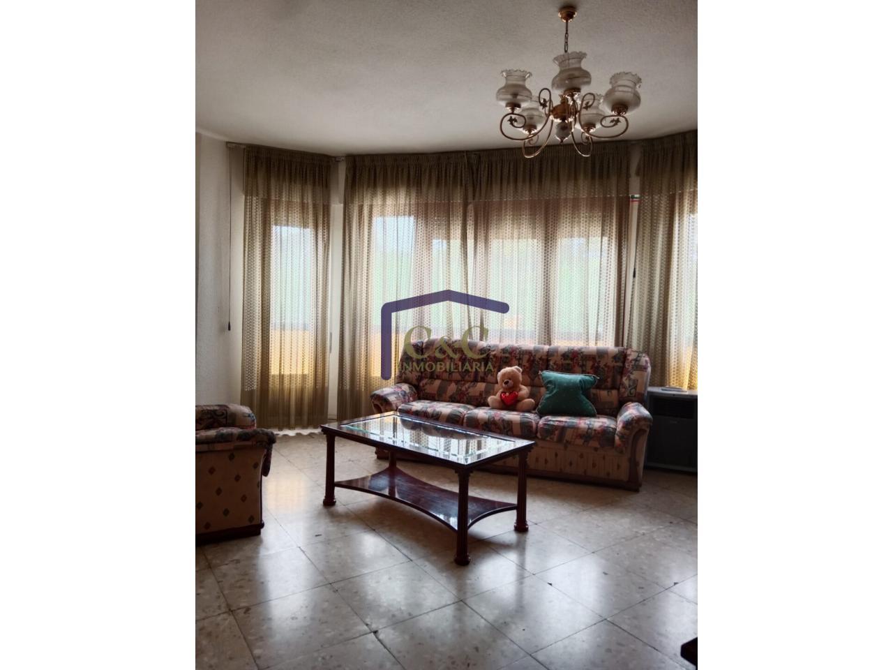 Venta de piso en Manzanares