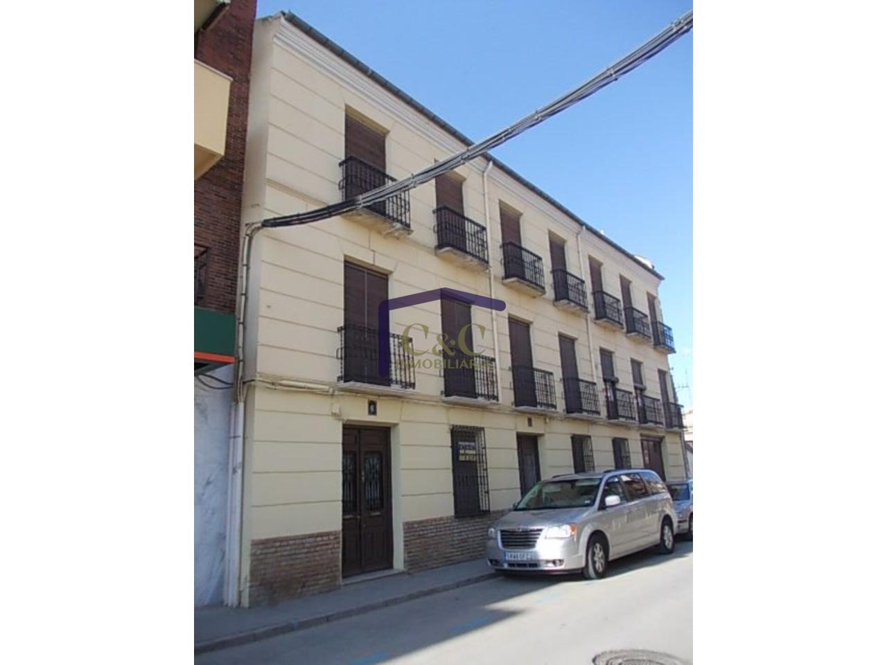 For sale of house in Manzanares