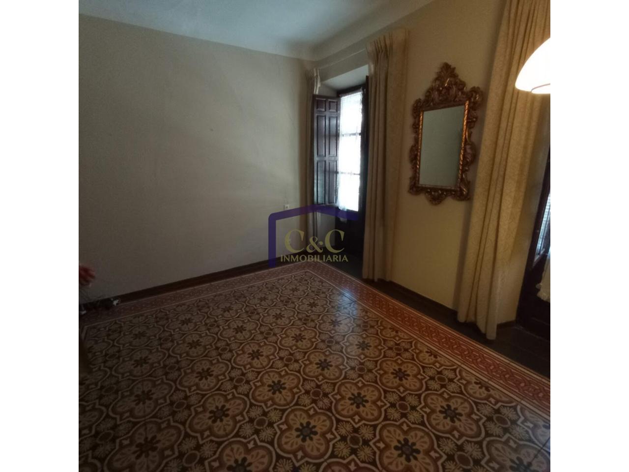 For sale of house in Manzanares