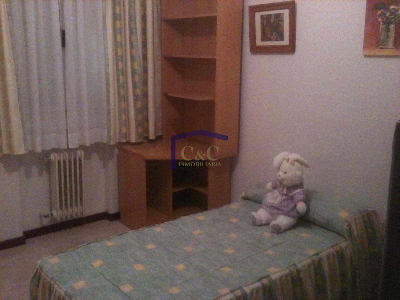 For sale of flat in Manzanares