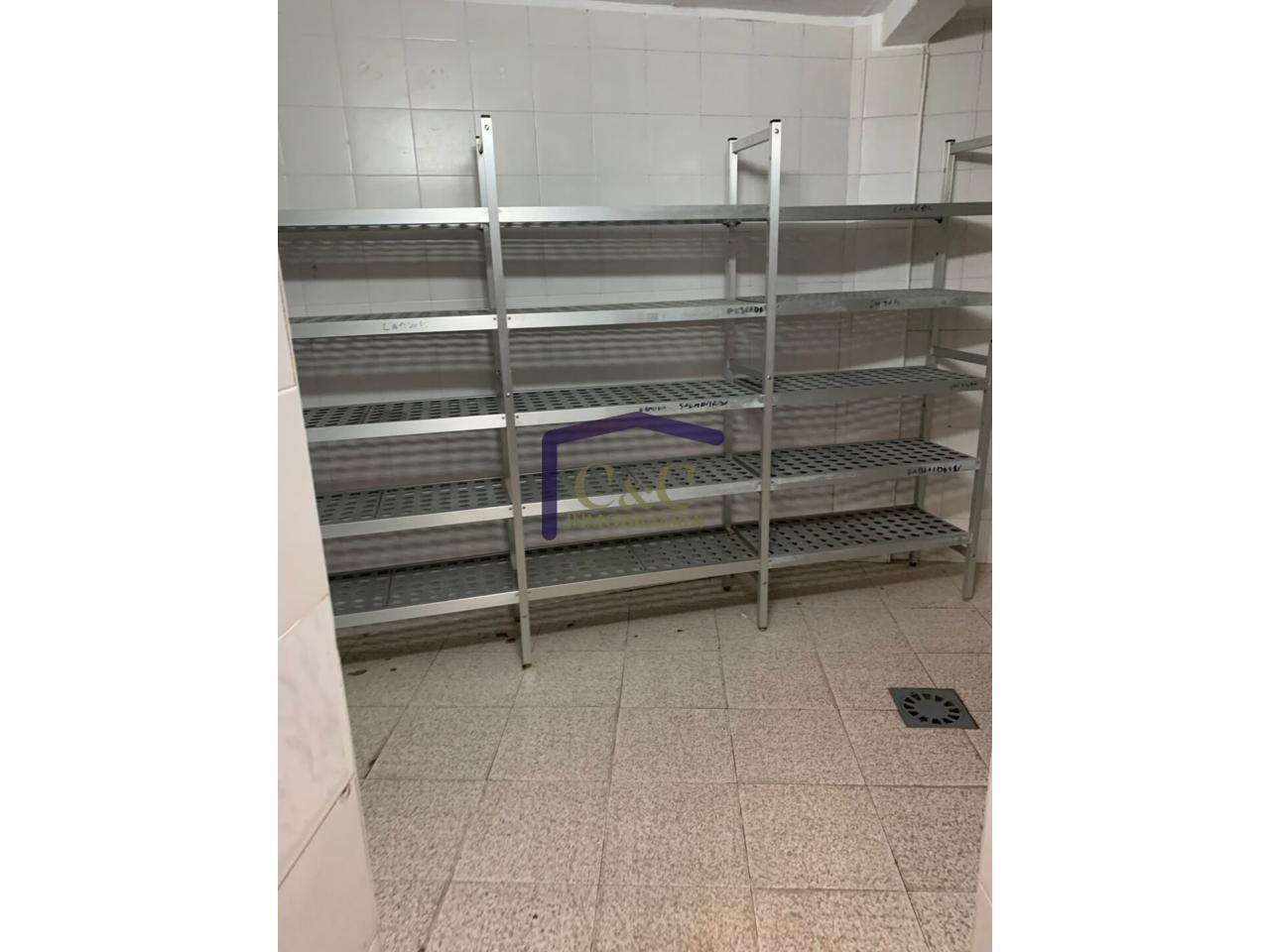 For sale of house in Valdepeñas