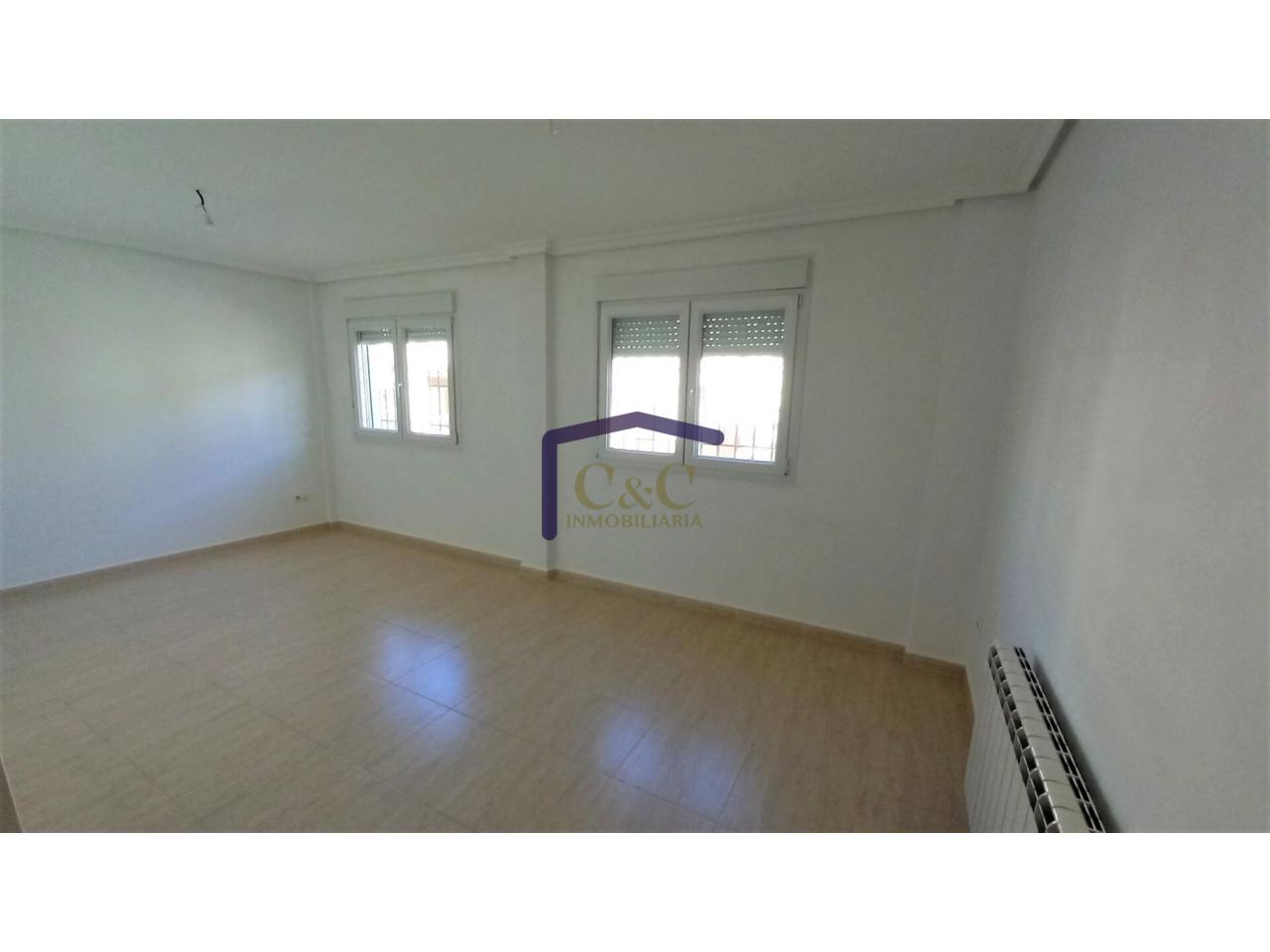 Venta de piso en Manzanares