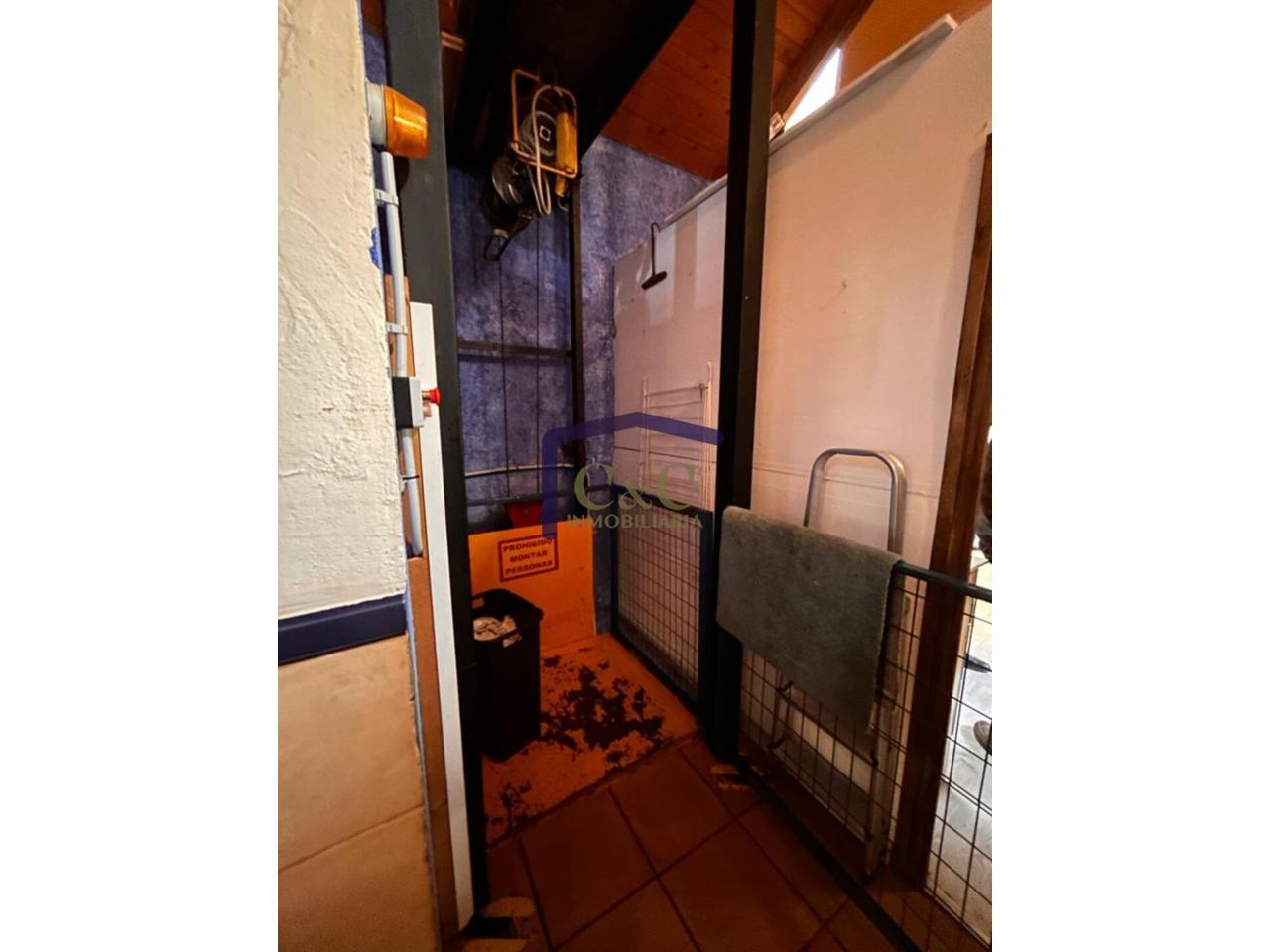 Venta de local comercial en Manzanares