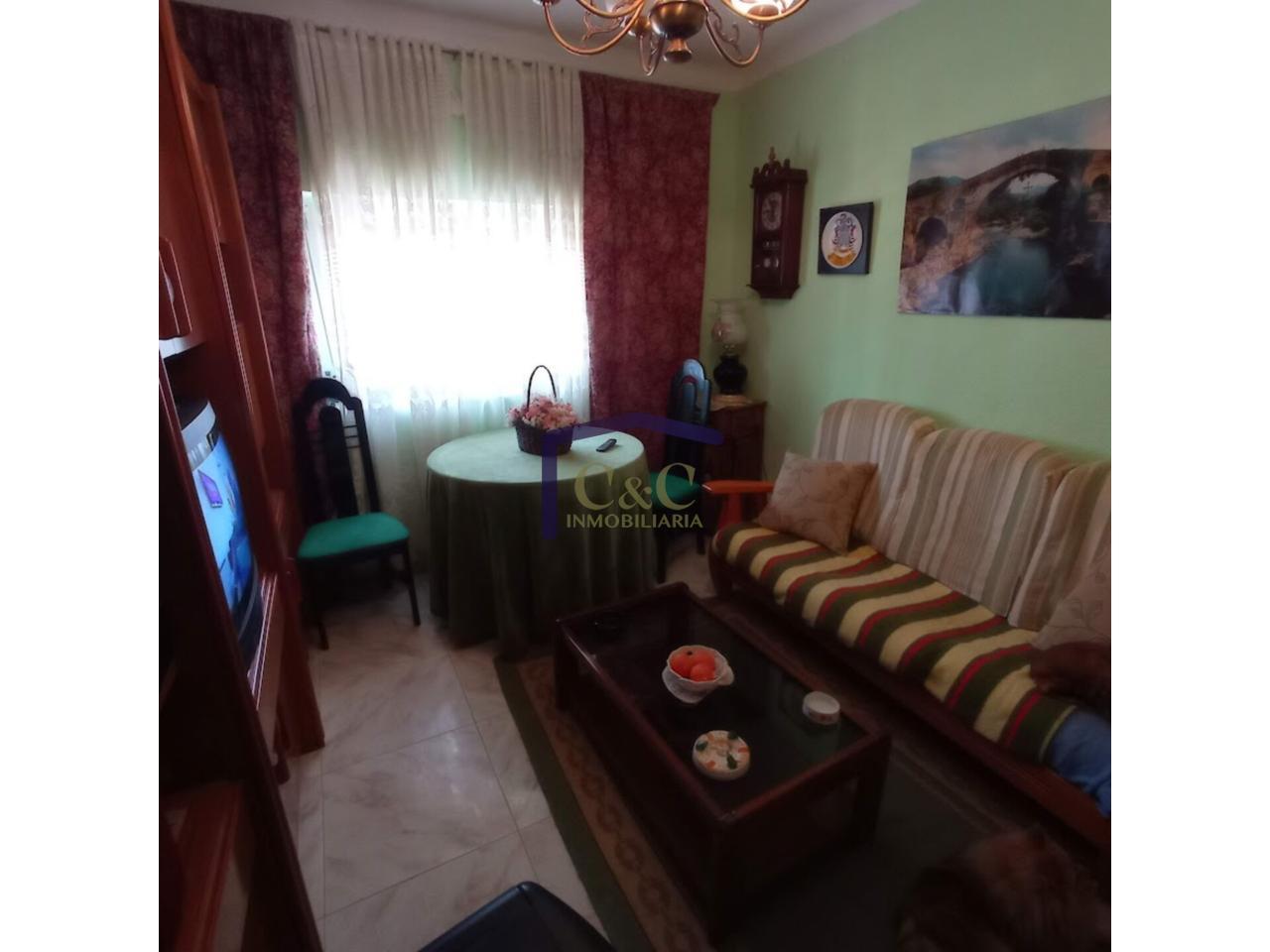 For sale of flat in Manzanares