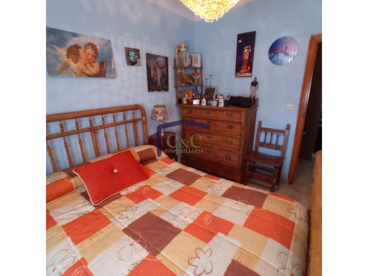 For sale of flat in Manzanares