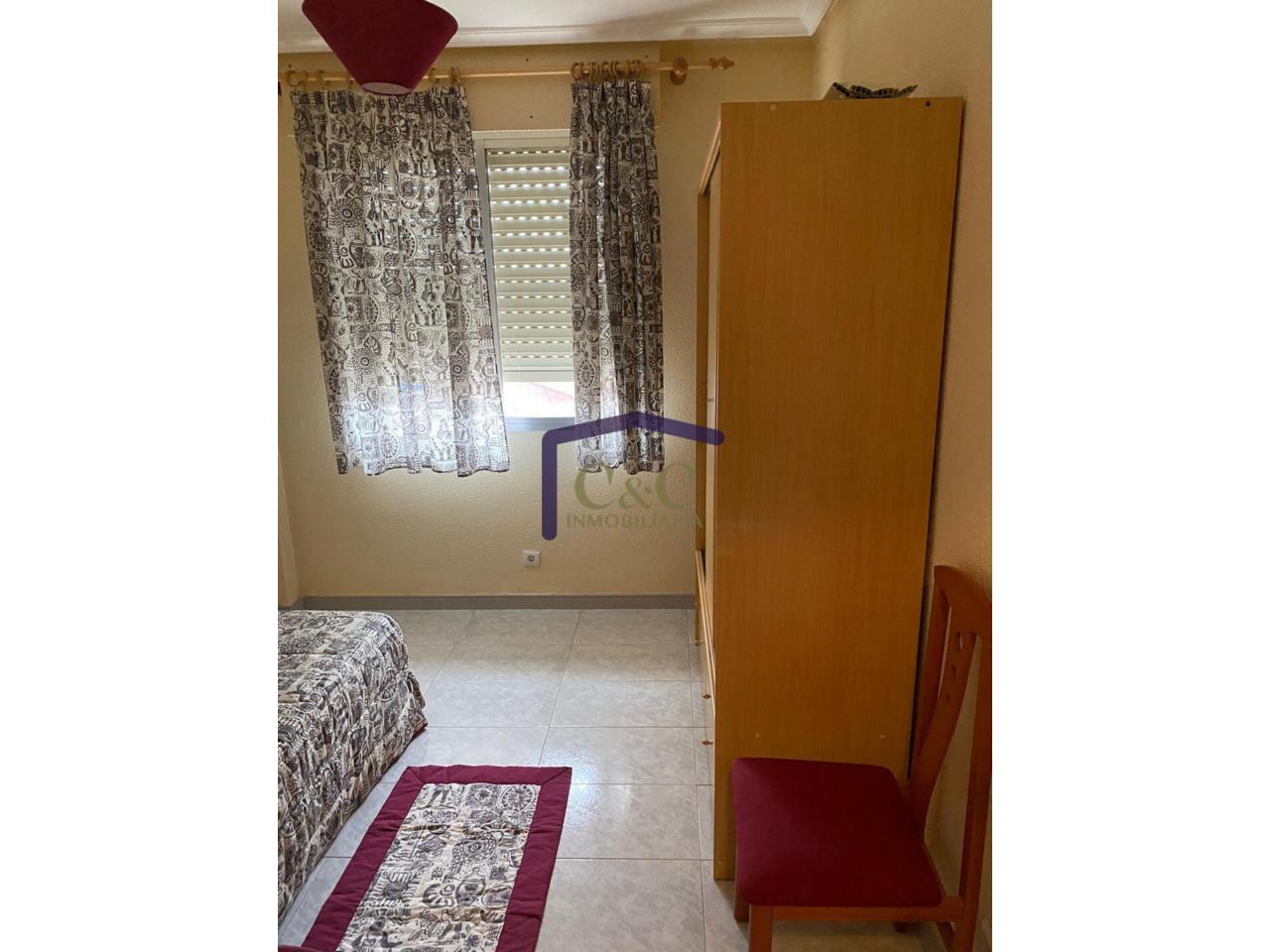 For sale of flat in Manzanares