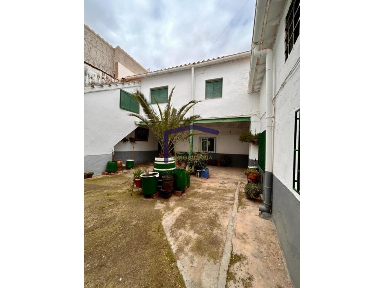 Venta de casa en Manzanares