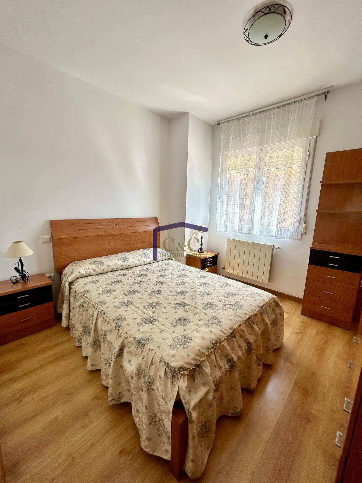 For sale of house in Membrilla