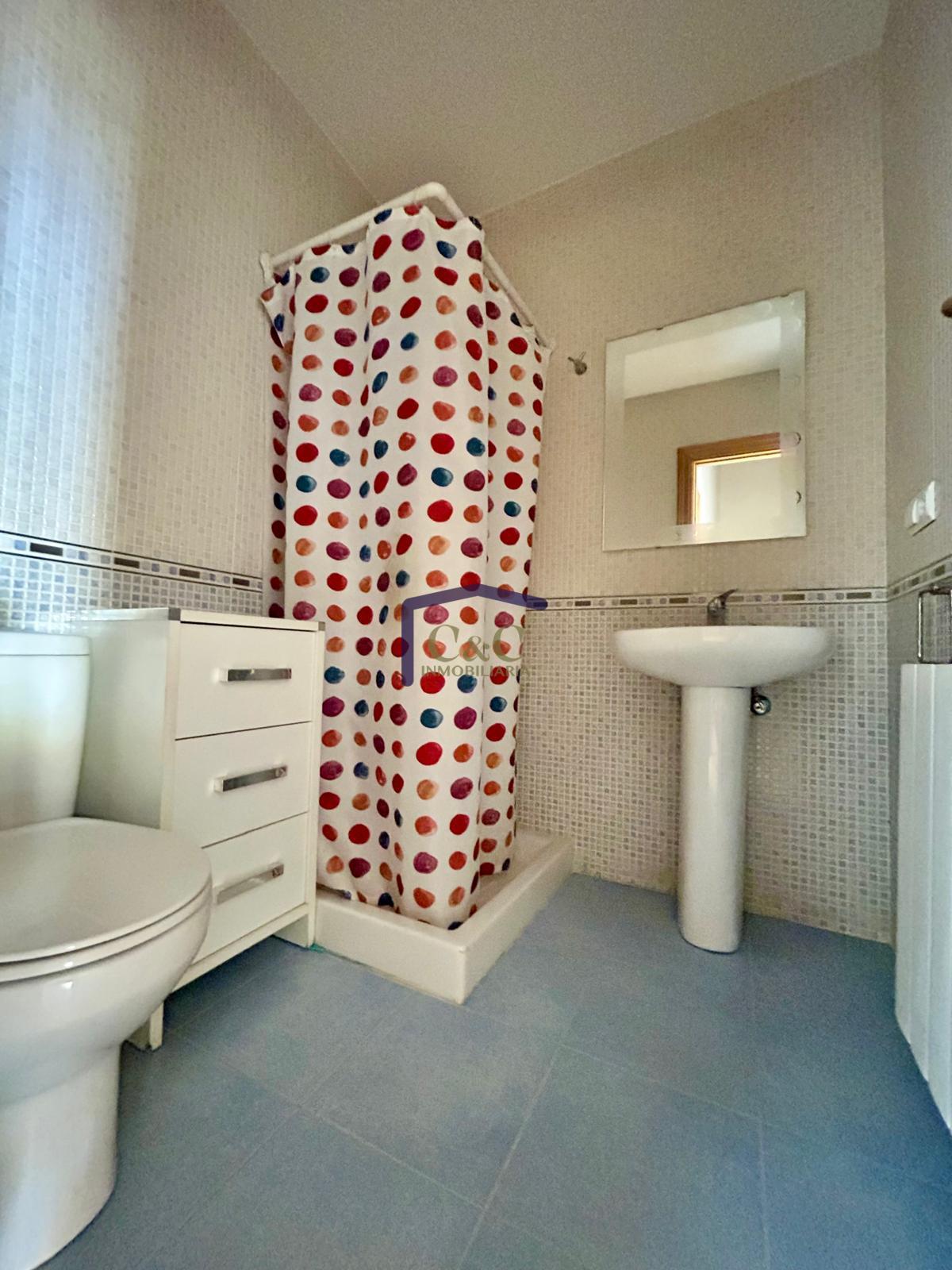 For sale of house in Membrilla