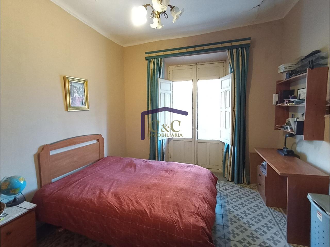 Venta de casa en Manzanares
