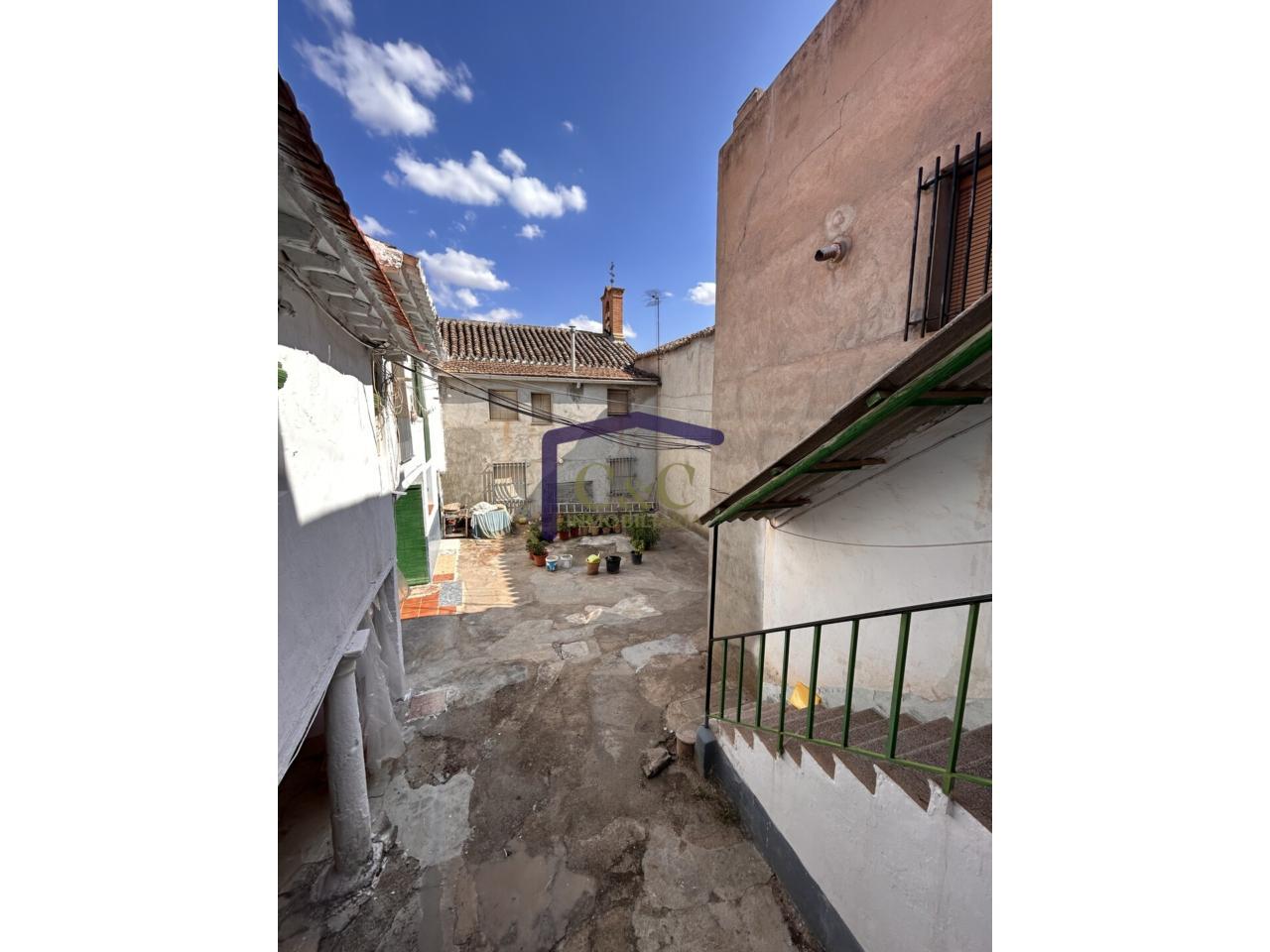 For sale of house in Manzanares