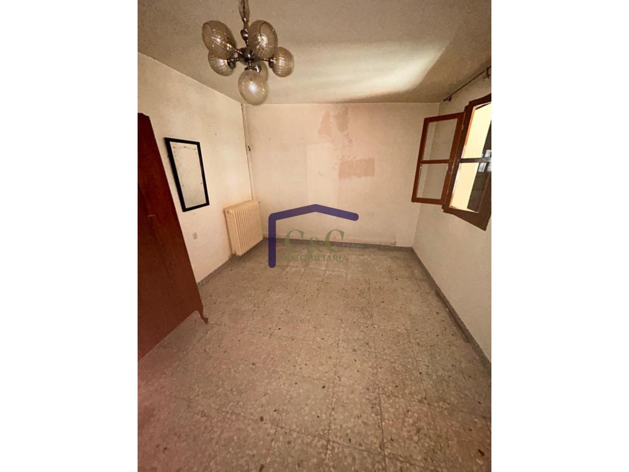 For sale of house in Manzanares