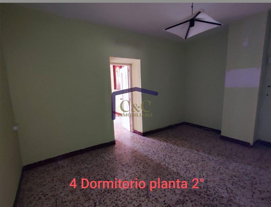 Venta de casa en Manzanares