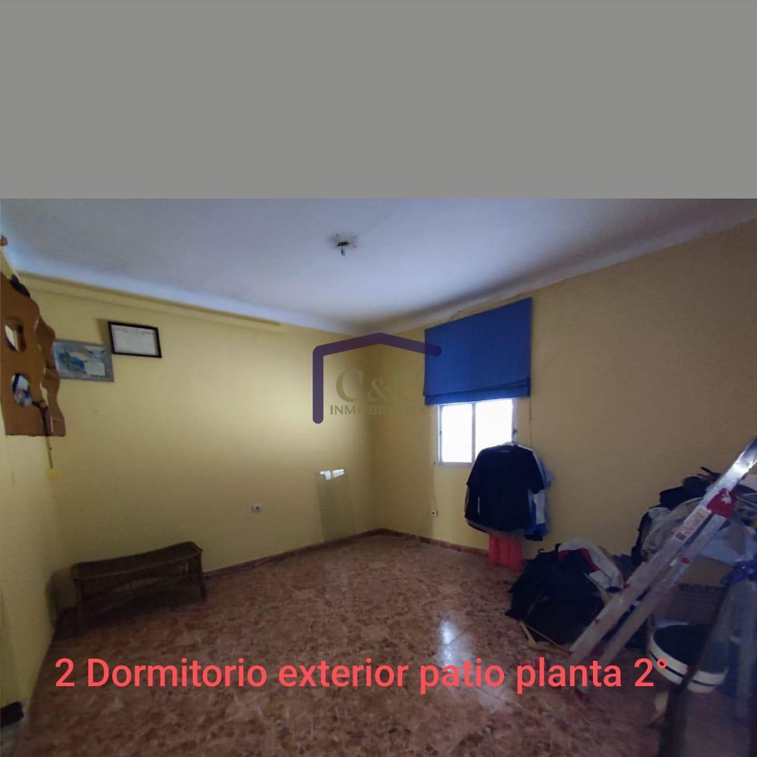 Venta de casa en Manzanares